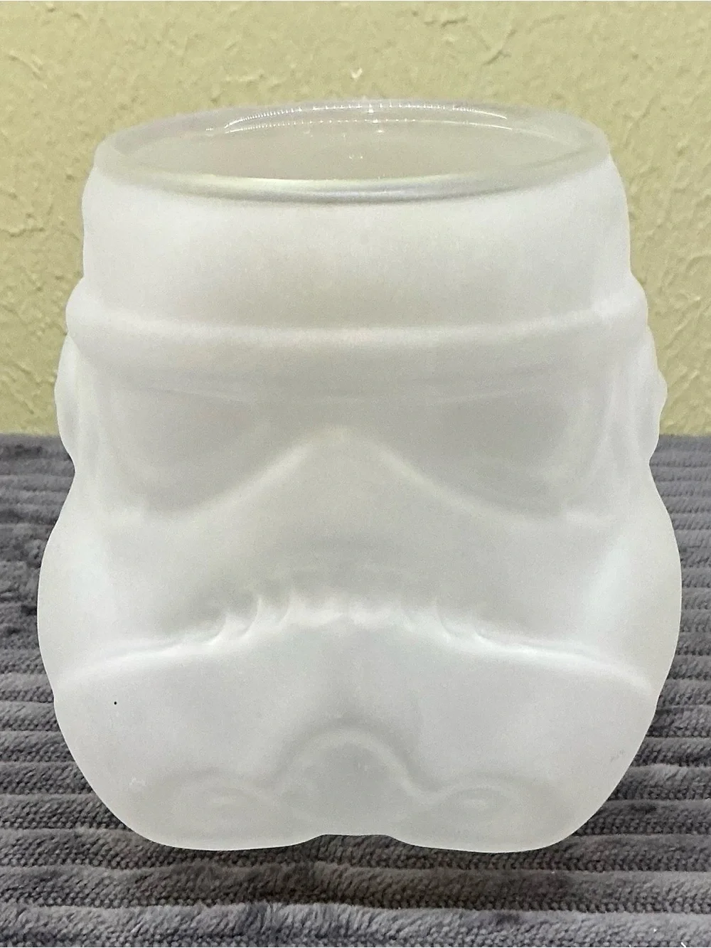 Disney Parks Star Wars Stormtrooper Frosted Glass Molded Helmet Mug Cup 350ml